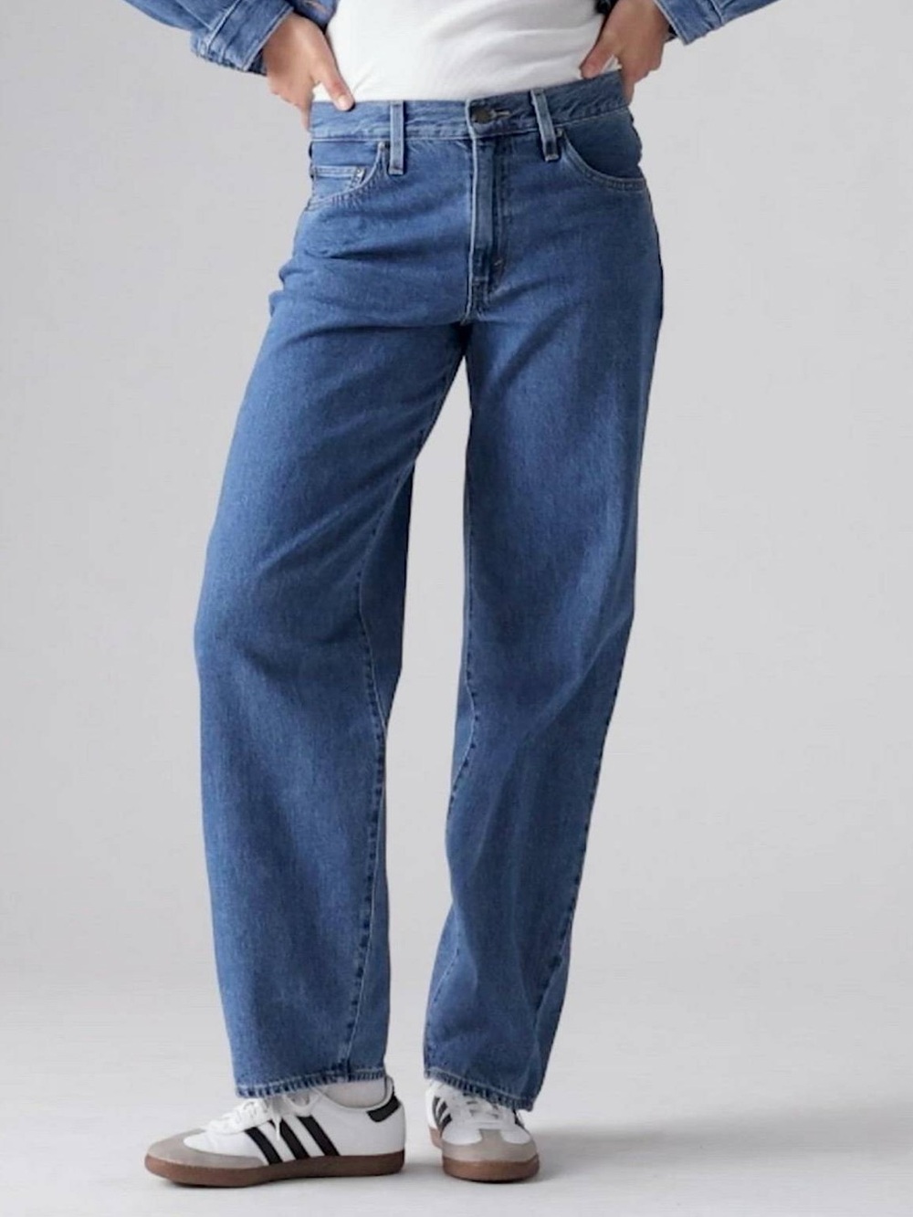 Levi’s Baggy Dad Jeans - Picture 1 of 4